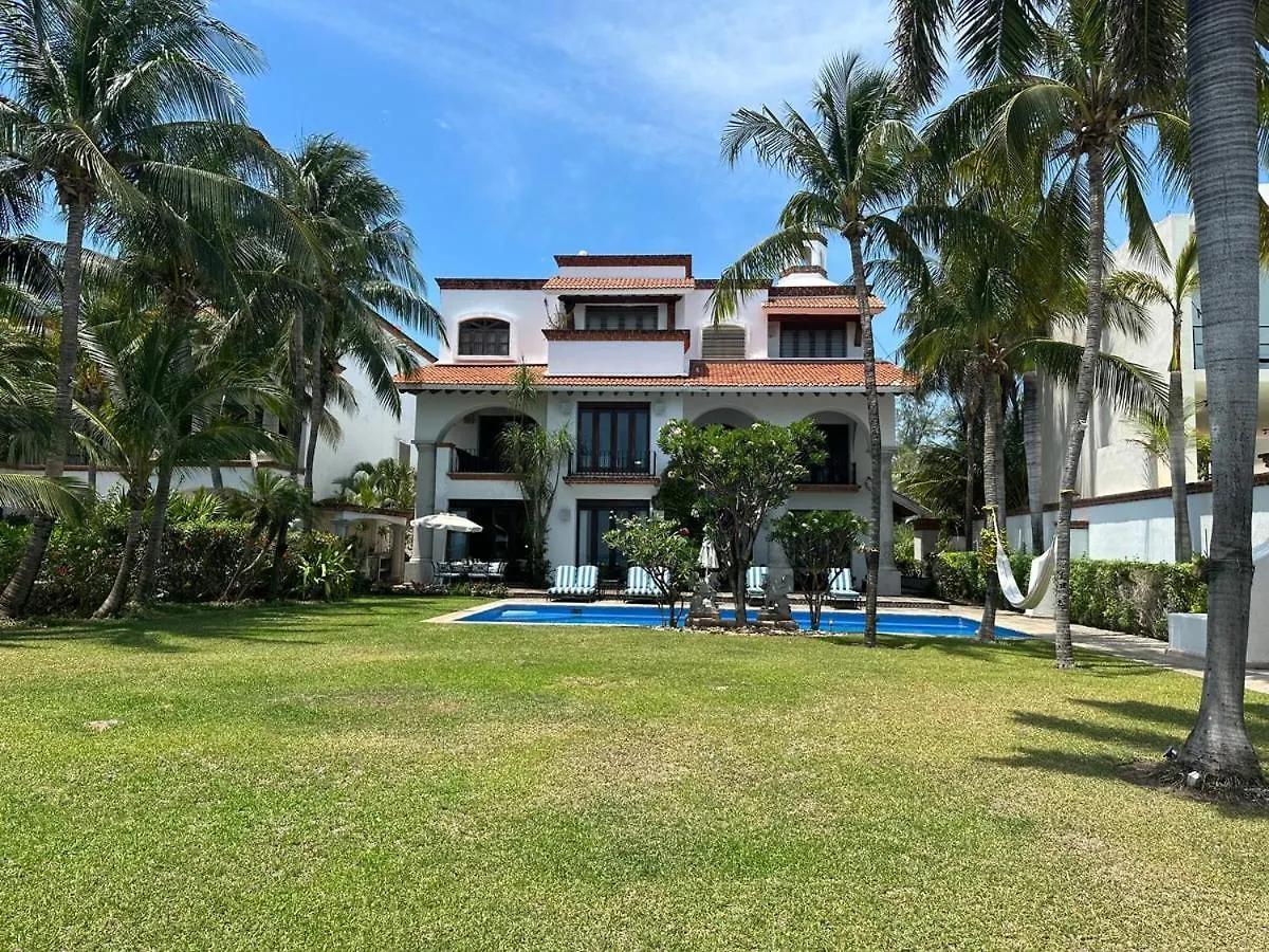 Villa Del Sol Κανκούν